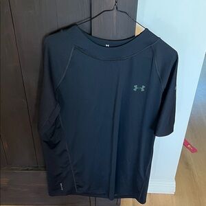 Under Armour Dark Short Sleeve Tee